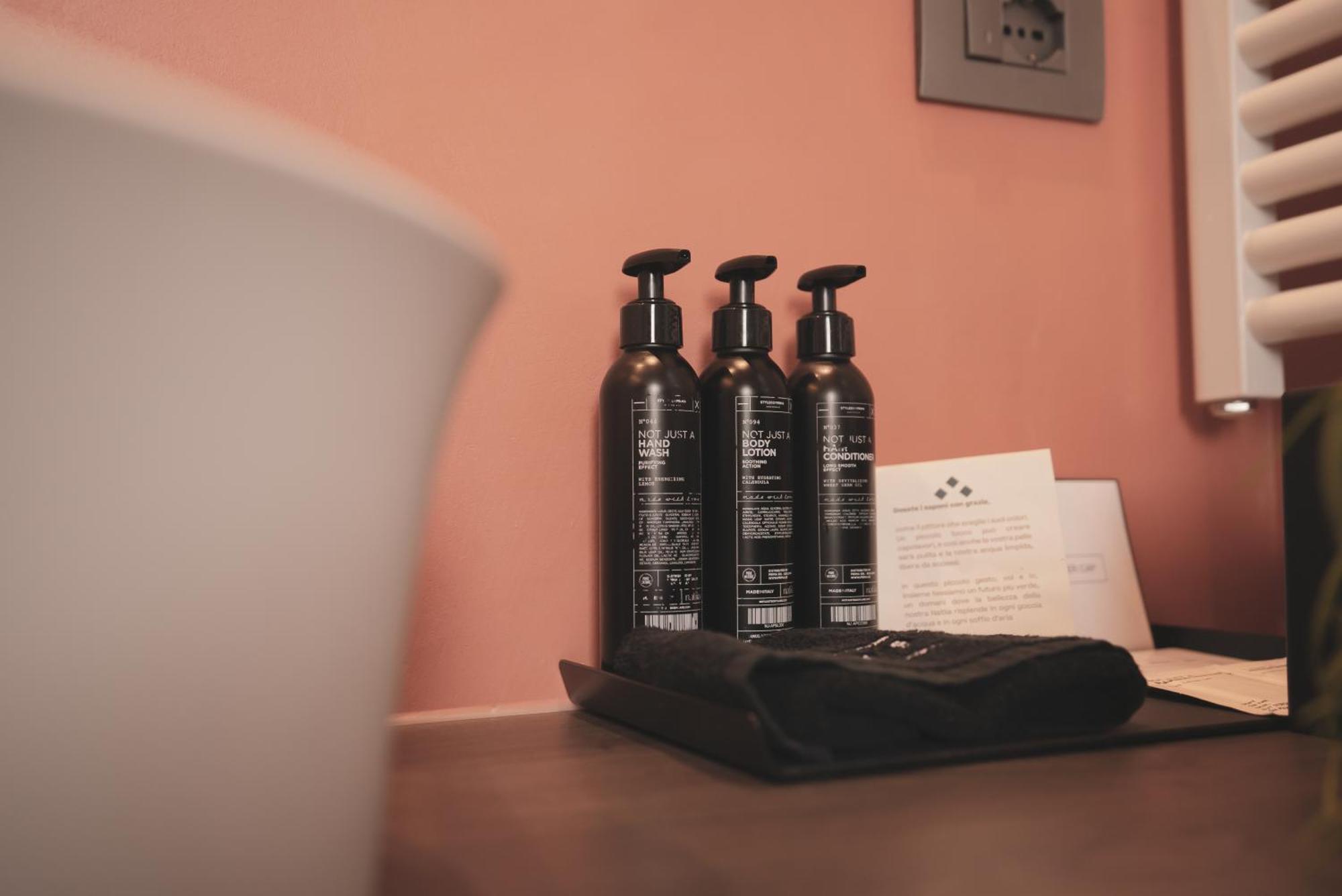 Hotel Natiia Relais - Adults Only Lazise Zimmer foto